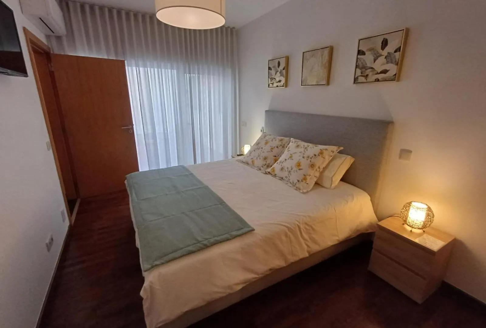 Deluxe Apartment By Bguest Αλμπουφέιρα 0*,